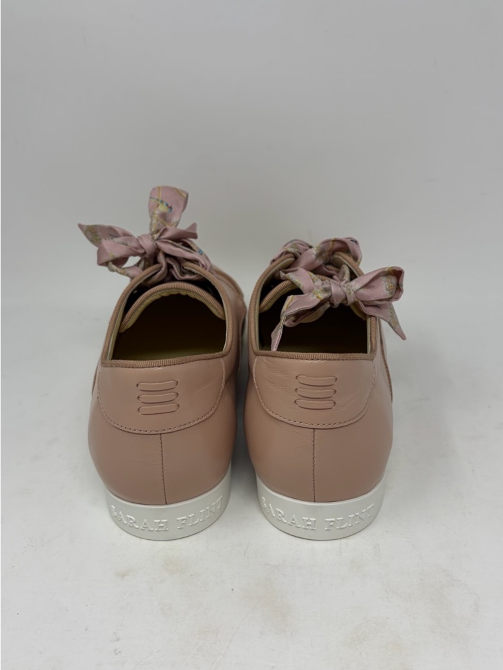 New Sarah Flint X Gracie Wanderlust Oxford Size It 40 Or Us 9/9.5 — image 4 of 8